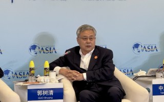 郭树清：我国已建成世界规模最大、富有特色、保障有力、不断完善的养老保险体系