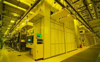 台积电首次公开2nm！性能提升15％、功耗降低35％