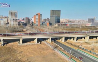 440米长能拉1347人：最长的复兴号高铁灵蛇出动