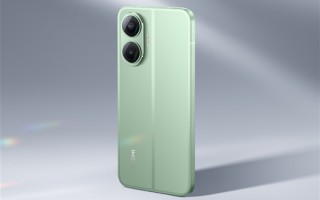 REDMI产品名被友商致敬 卢伟冰喊话：希望产品力也能跟上