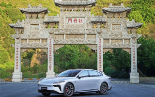 纯电/增程双动力！2025款东风奕派eπ007实车亮相 近期上市