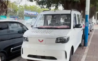中国人自己的K-car！全新五菱之光EV亮相街头：预计明年上市开售