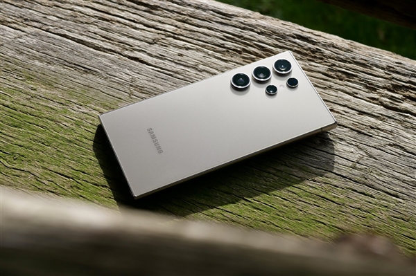 三星Galaxy S25系列真机照意外泄漏：员工被开除-第2张图片-芙蓉之城