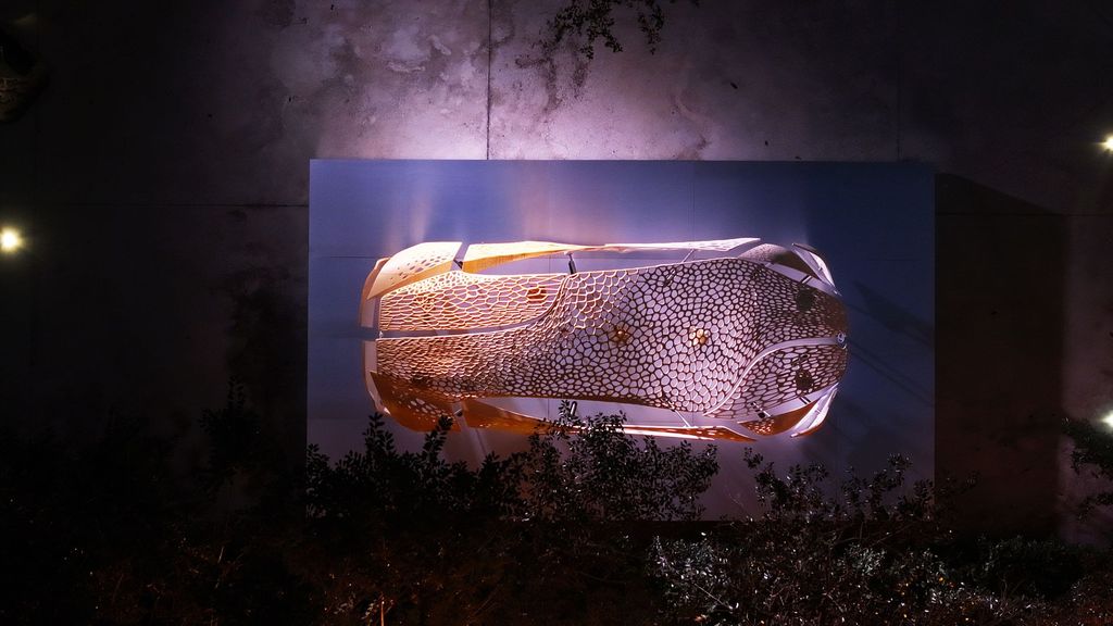 雷克萨斯“Liminal Cycles”艺术装置亮相迈阿密艺术与设计周-第1张图片-芙蓉之城