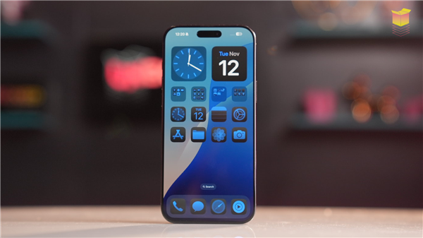 苹果史上最薄手机！曝iPhone 17 Air进入富士康NPI阶段-第1张图片-芙蓉之城