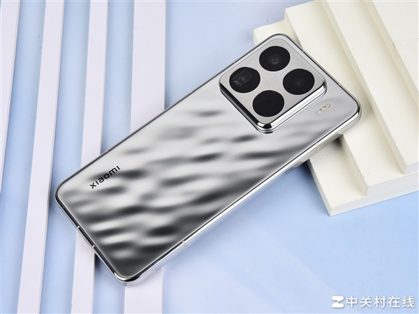小米15 Pro上手：2024年旗舰手机的标准答案-第1张图片-芙蓉之城