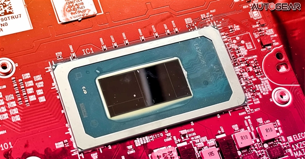 中韩首发独享一个月：Intel酷睿Ultra 200H照片首次曝光-第1张图片-芙蓉之城