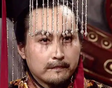 曹丕称帝：百官皆喜，唯二人神色黯然-第1张图片-芙蓉之城