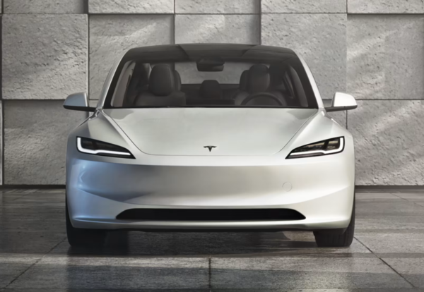 新款特斯拉Model 3续航增加28公里 官方宣布-第1张图片-芙蓉之城