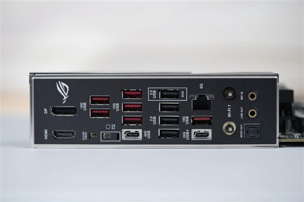 5个M.2接口！华硕ROG STRIX B850-E GAMING WIFI主板图赏-第20张图片-芙蓉之城
