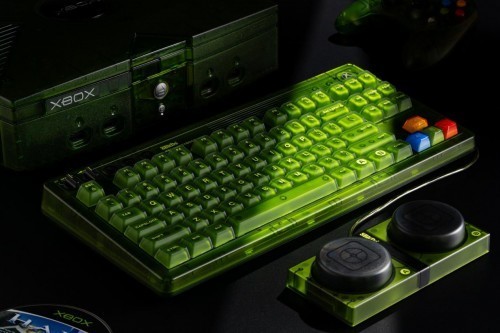 惊艳视界：八位堂 Retro 系列绿透键鼠套装震撼首发！-第4张图片-芙蓉之城