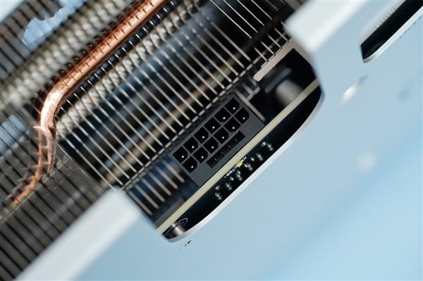 RTX 5090、RTX 5080功耗飙升！差一点就到600W-第1张图片-芙蓉之城