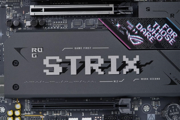 5个M.2接口！华硕ROG STRIX B850-E GAMING WIFI主板图赏-第16张图片-芙蓉之城