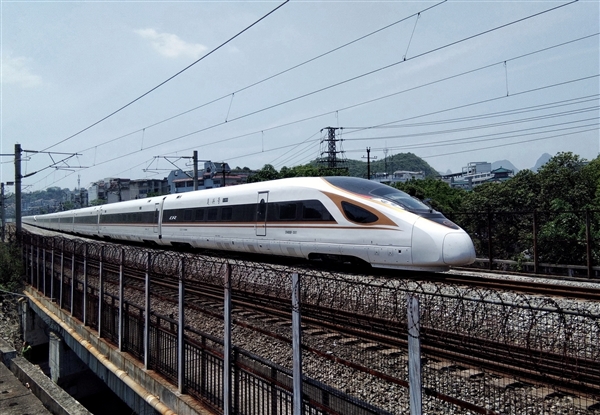 别花冤枉钱！12306：实测第三方APP抢票 加钱没加钱效果一样-第1张图片-芙蓉之城
