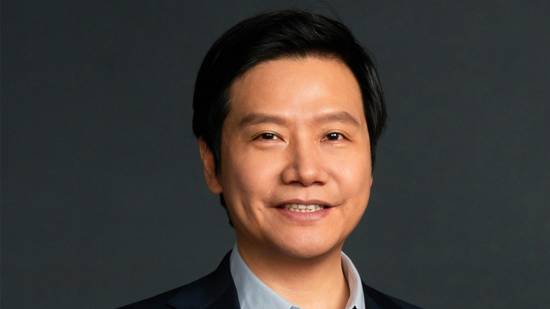 雷军超越钟睒睒成中国新首富，小米股价创新高推动财富增长-第1张图片-芙蓉之城