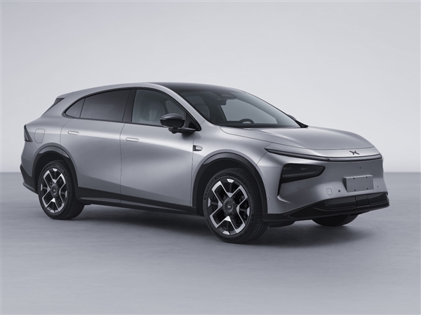 再战特斯拉Model Y 小鹏G7官图曝光：号称“25万级最能打”-第7张图片-芙蓉之城