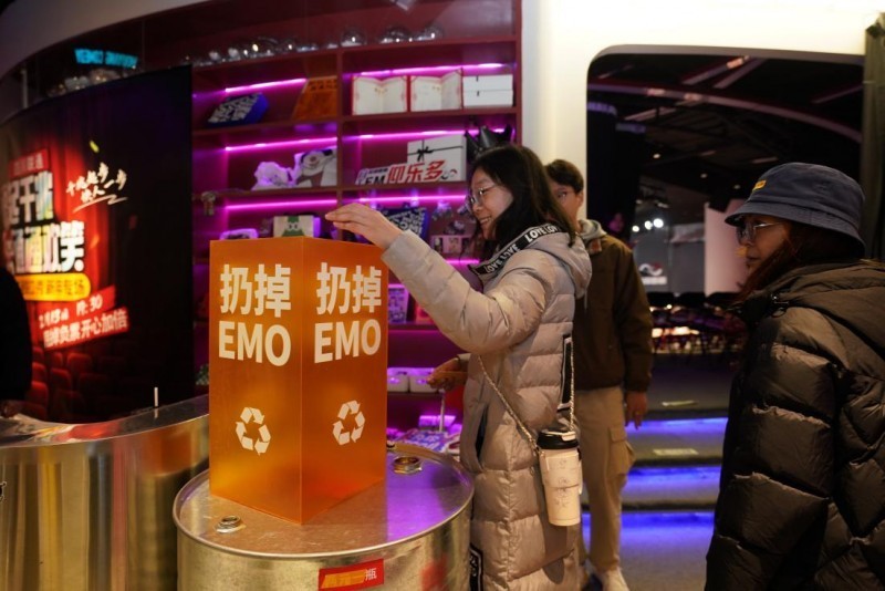 爆笑见证！四川联通新年放大招，千兆专场脱口秀承包你一整年的笑点！-第4张图片-芙蓉之城