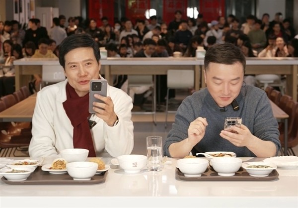 小米15 Ultra影像规格曝光：1英寸大底加持，雷军亲自下场爆料-第1张图片-芙蓉之城
