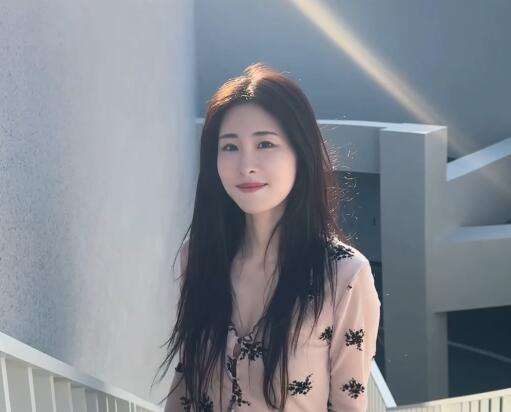 张碧晨让饺子别有压力 笑称他的选择总是对的-第1张图片-芙蓉之城