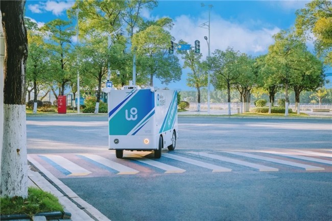 “全球Robotaxi第一股”文远知行发布全新无人物流车Robovan W5-第4张图片-芙蓉之城