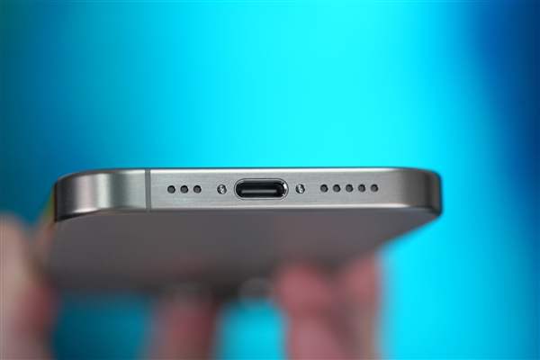 iPhone 15为2024年全球出货量最高智能手机：用户偏向高端旗舰-第1张图片-芙蓉之城
