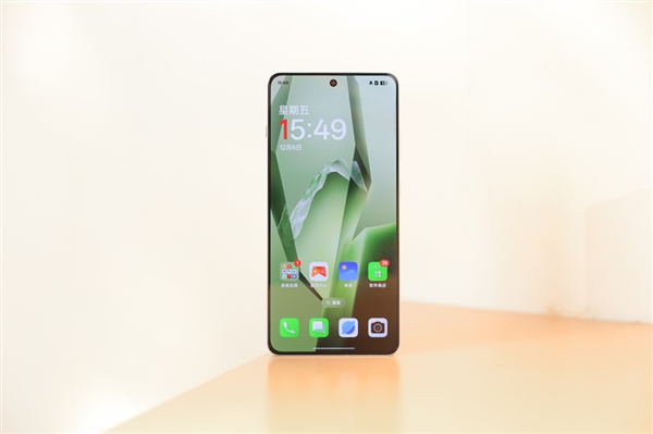 一加13T激进：小屏旗舰塞进6000mAh 史无前例-第1张图片-芙蓉之城