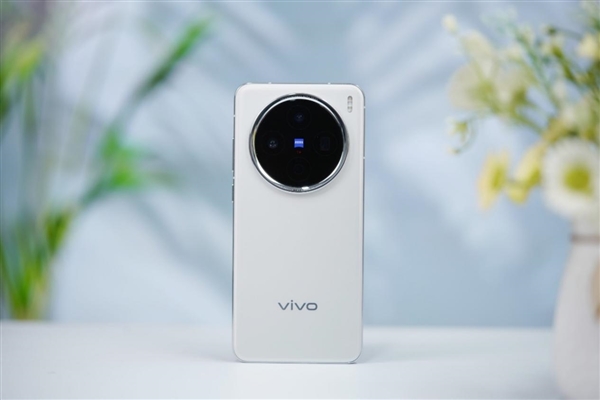 首发天玑9400+！vivo X200S将新增紫色版本：最快4月发布-第3张图片-芙蓉之城