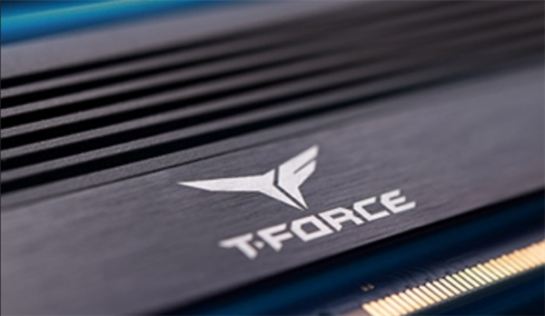 十铨科技发布ULTRA MicroSDXC A2 V30存储卡：200MB/s读速-第1张图片-芙蓉之城
