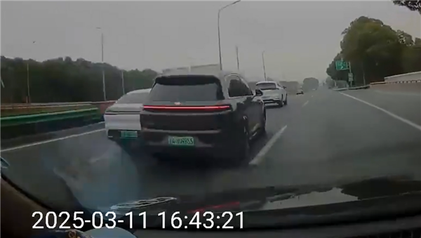 开车勿斗气 一理想L6路上狂别比亚迪汉：自己反成受害者-第2张图片-芙蓉之城