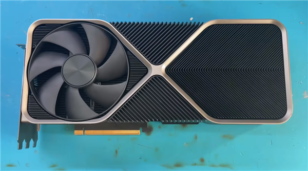 7000元买了块二手RTX 4090！GPU、显存统统不见了-第8张图片-芙蓉之城
