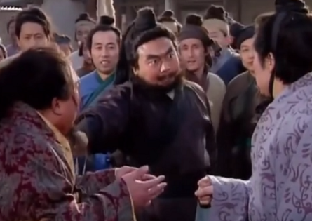 三国演义中张飞鞭打的督邮：真的是一个恶人吗？-第1张图片-芙蓉之城