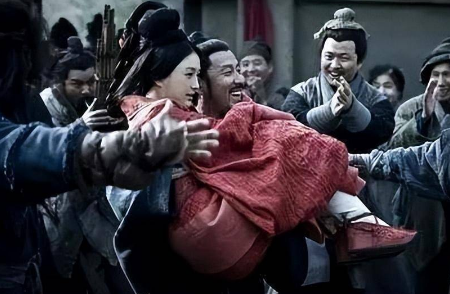 吕雉与刘邦成婚之年：历史记载与年龄探析-第1张图片-芙蓉之城