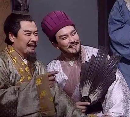 庞统“凤雏”之名的由来及其与诸葛亮的比较-第1张图片-芙蓉之城
