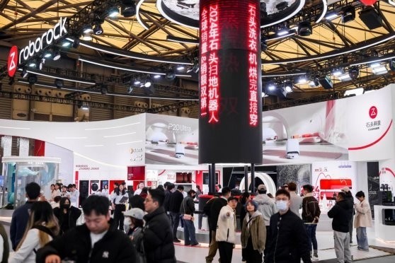洗烘套装首次亮相AWE2025 石头科技重塑清洁生态未来蓝图-第2张图片-芙蓉之城