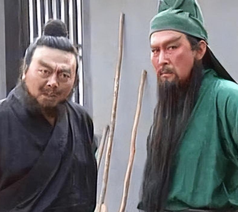 关羽与张飞的功夫渊源：探寻他们的武艺之源-第1张图片-芙蓉之城