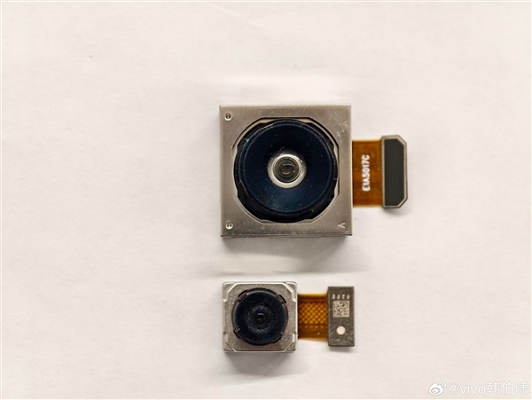 vivo X200 Ultra拆解：硕大的三颗摄像头模组极其醒目-第3张图片-芙蓉之城