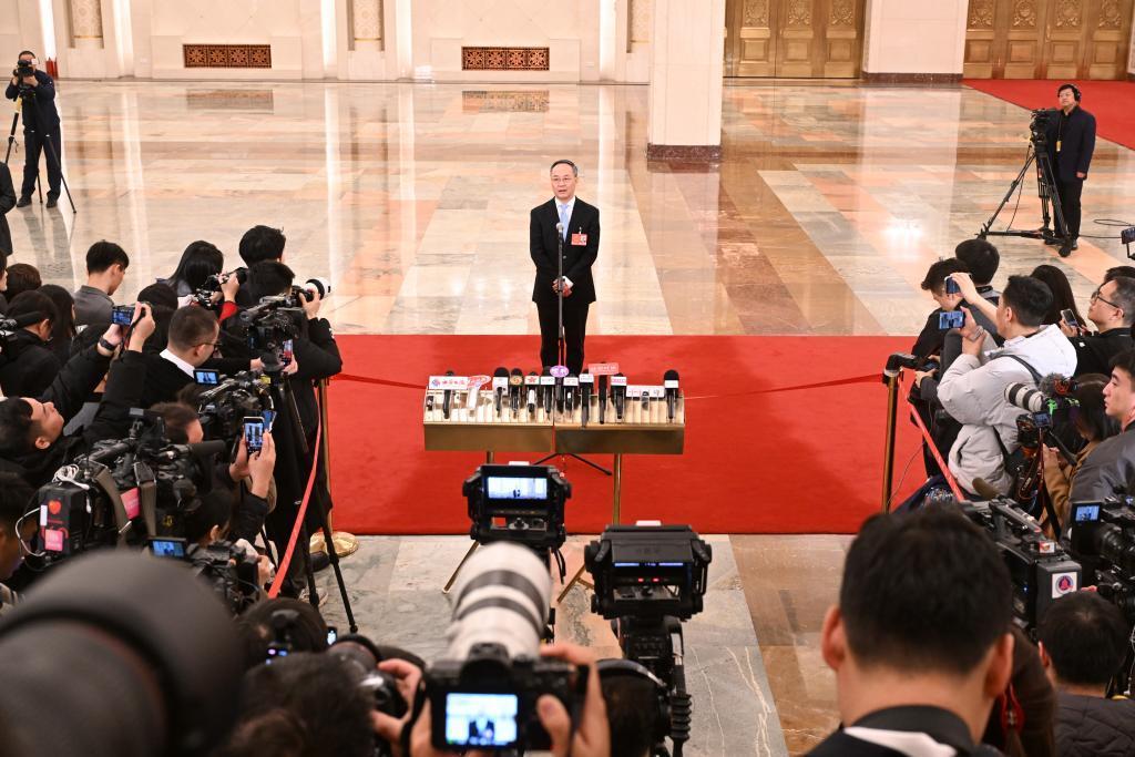 国家金融监督管理总局局长李云泽:将研究提高消费贷款额度 延长消费贷款期限-第2张图片-芙蓉之城 国家金融监督管理总局局长李云泽:将研究提高消费贷款额度 延长消费贷款期限-第2张图片-芙蓉之城