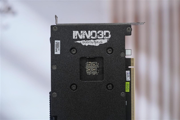 小巧双槽！映众RTX 5060 Ti曜夜16GB显卡图赏-第15张图片-芙蓉之城