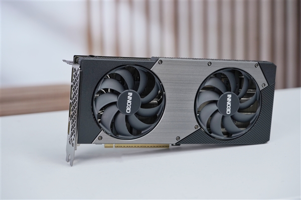 小巧双槽！映众RTX 5060 Ti曜夜16GB显卡图赏-第3张图片-芙蓉之城