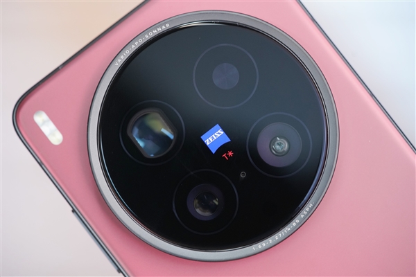 200mm纯光学长焦巨炮！vivo X200 Ultra摄影套装图赏-第22张图片-芙蓉之城