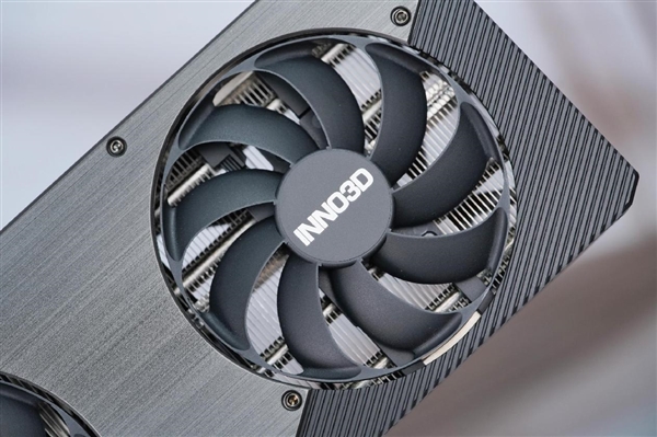 小巧双槽！映众RTX 5060 Ti曜夜16GB显卡图赏-第8张图片-芙蓉之城