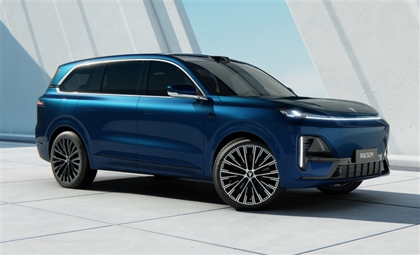 最便宜的9系家用SUV！长安深蓝S09预售：补贴后仅需21.49万起-第5张图片-芙蓉之城