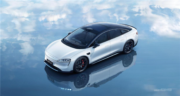 智界新R7、新S7上市 奇瑞董事长：让我宣布价格是折磨-第1张图片-芙蓉之城