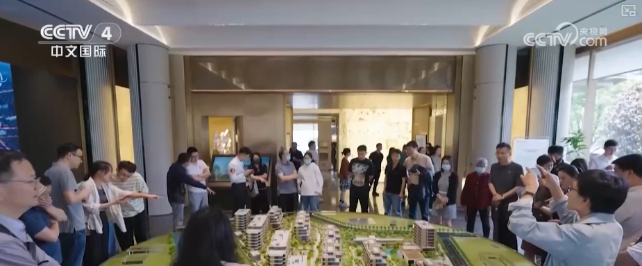 机器人“建设者”+好设计、好材料助力 建设“好房子”构筑民生“大幸福”-第1张图片-芙蓉之城