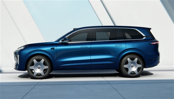 最便宜的9系家用SUV！长安深蓝S09预售：补贴后仅需21.49万起-第6张图片-芙蓉之城