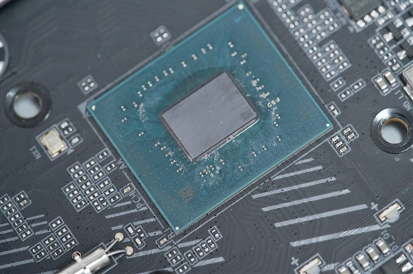 更亲民Ultra座驾！技嘉B860M AORUS PRO WIFI7主板图赏-第21张图片-芙蓉之城
