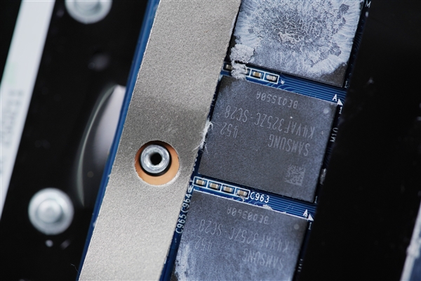 满血RTX 5070Ti加持！七彩虹隐星P16 Pro图赏-第28张图片-芙蓉之城