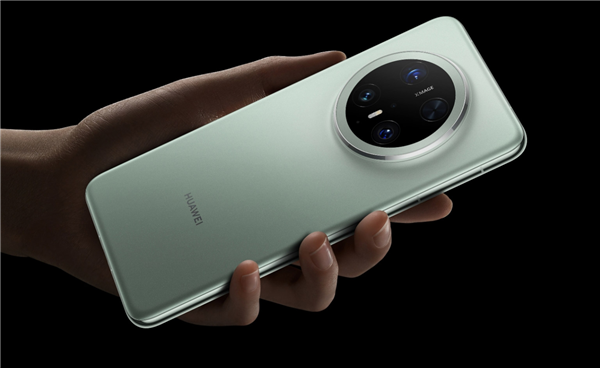 都是5499元：你是买苹果16 Pro还是华为Mate 70 Pro！-第1张图片-芙蓉之城