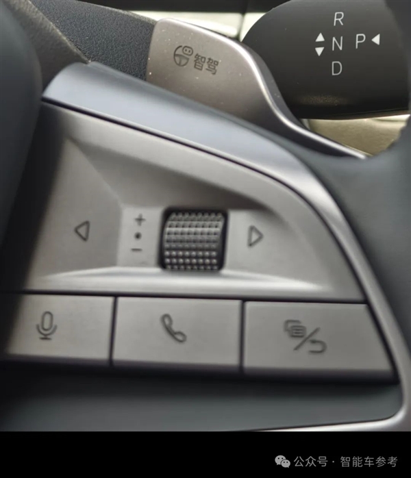 比亚迪联手大疆！奶爸车17万开卖 车顶还带“停机坪”-第13张图片-芙蓉之城