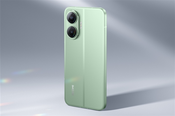 REDMI产品名被友商致敬 卢伟冰喊话：希望产品力也能跟上-第1张图片-芙蓉之城